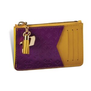 Žuti i ljubičasti Princ Leather novčanik sa zlatnim resama i utisnutim detaljima.