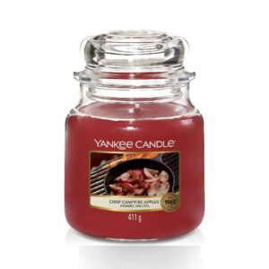 Yankee Candle staklena tegla sa crvenom svećom mirisa hrskavih jabuka sa logorske vatre.