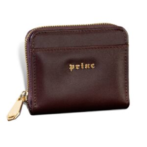 Braon kožni novčanik sa zlatnim zatvaračem i logotipom Princ Leather na prednjoj strani.