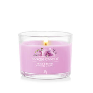 Yankee Candle ljubičasta sveća sa mirisom divlje orhideje